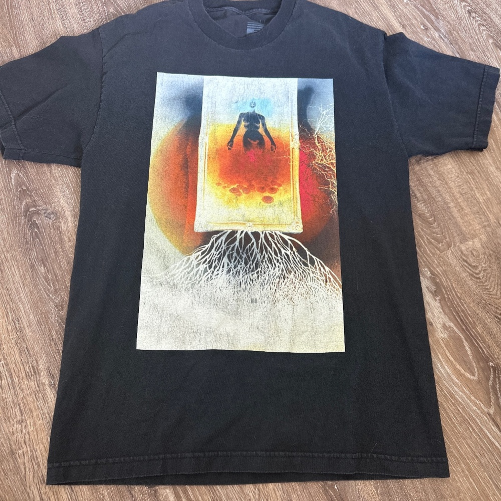 Black Scale size large